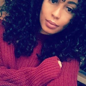 Meet your Posher, Emma